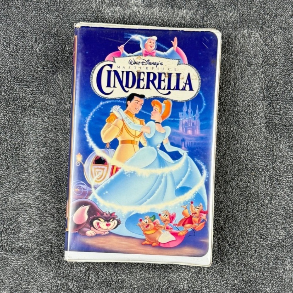 Disney Cinderella VHS Masterpiece Collection Walt Disney Home Video 1995 G Rated